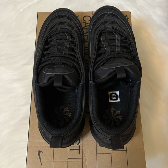NEW NIKE Women’s AIR MAX 97, Black size 6.5 (5 men’s) - Picture 2 of 8